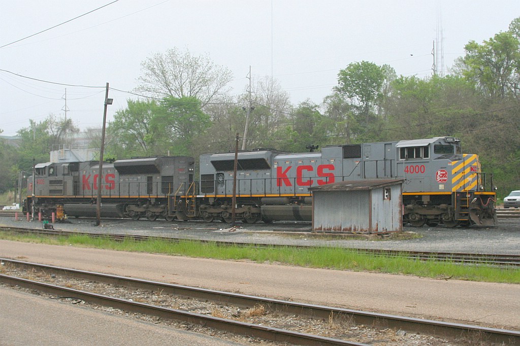 KCS 4000 class leader